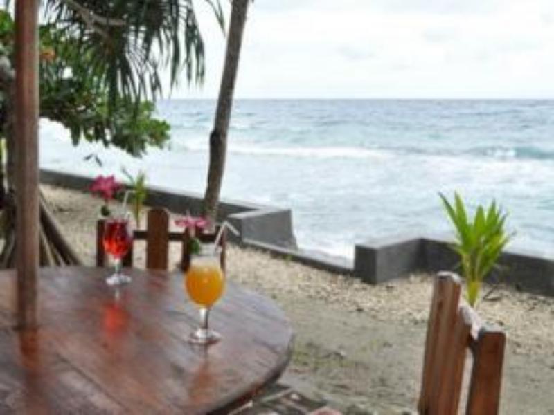 Oyo 1688 Collin Beach Hotel Ambon Kültér fotó